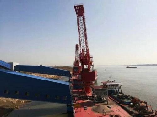 湖北一永久性砂石集并中心建成，總投資約2.5億元，年設(shè)計吞吐量360萬噸