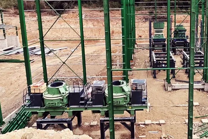 VC7系列立式沖擊破碎機——多領域適用，展現(xiàn)強大實力